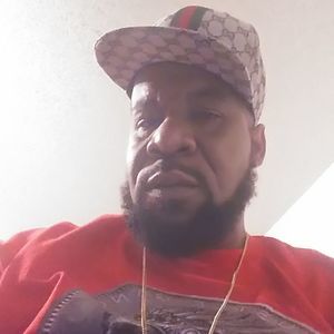 Meet your Posher, Leonard